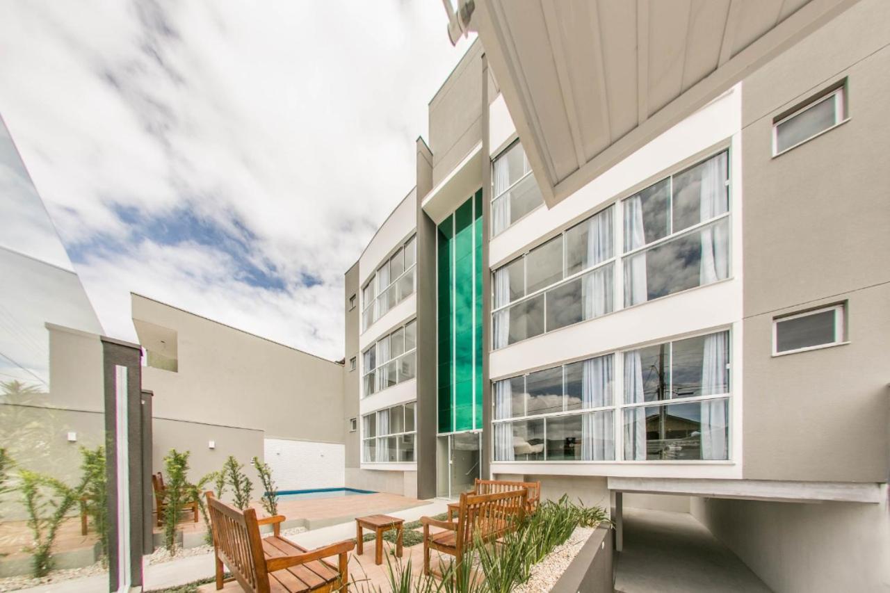 Ferienwohnung Edificio Algarve Balneário Camboriú Exterior foto